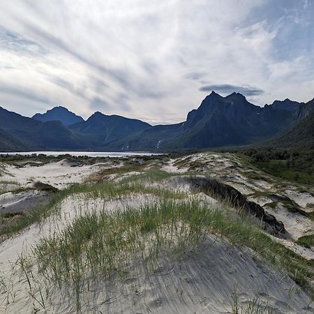 Вилла Sommarhus I Lofoten Санд Экстерьер фото